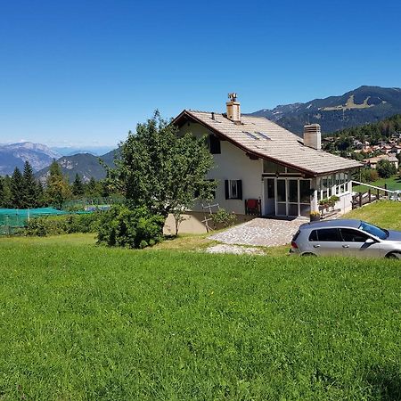 Chalet Heidi Serrada Eksteriør billede